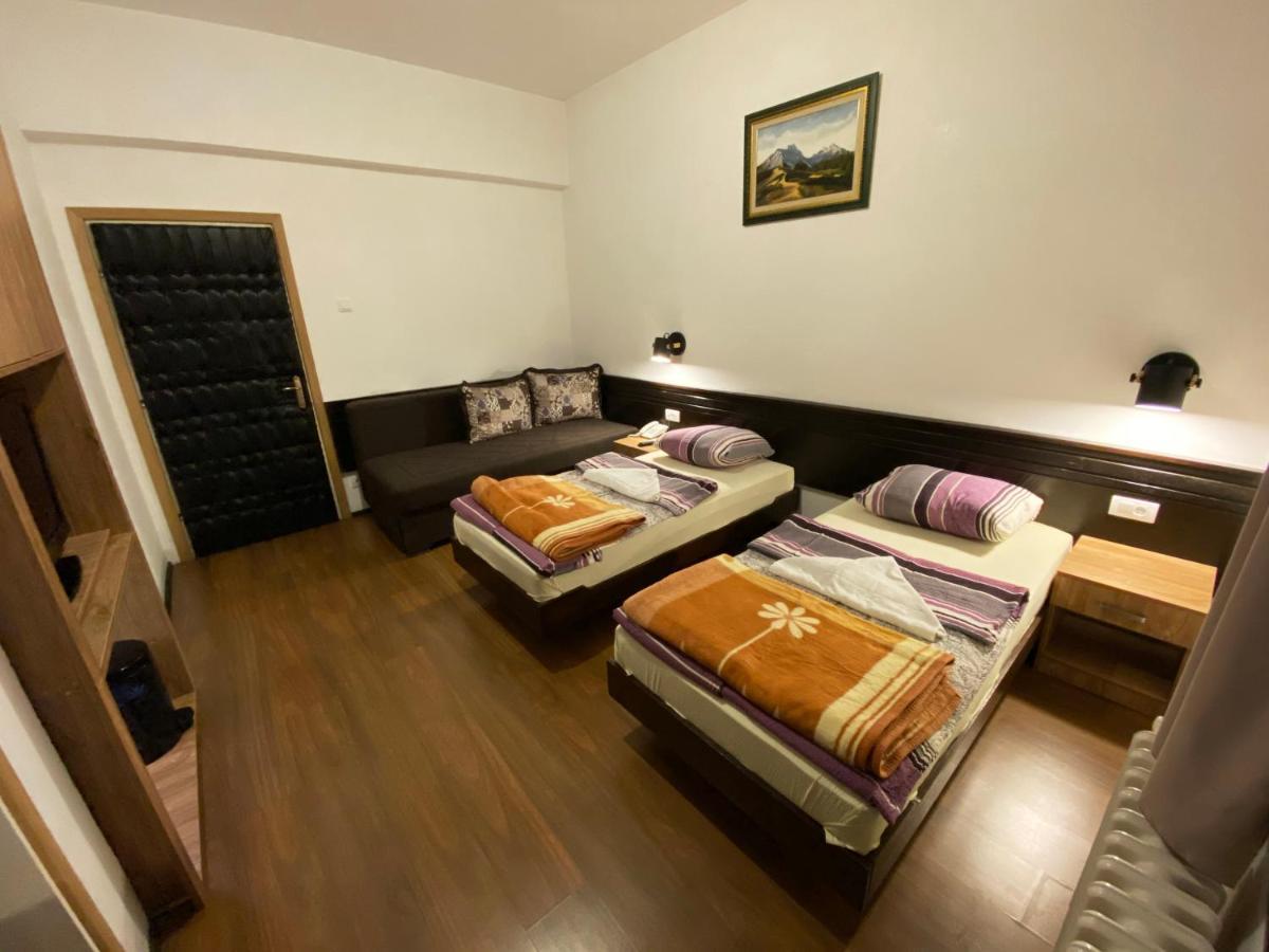 Hotel Komovi Andrijevica Bagian luar foto