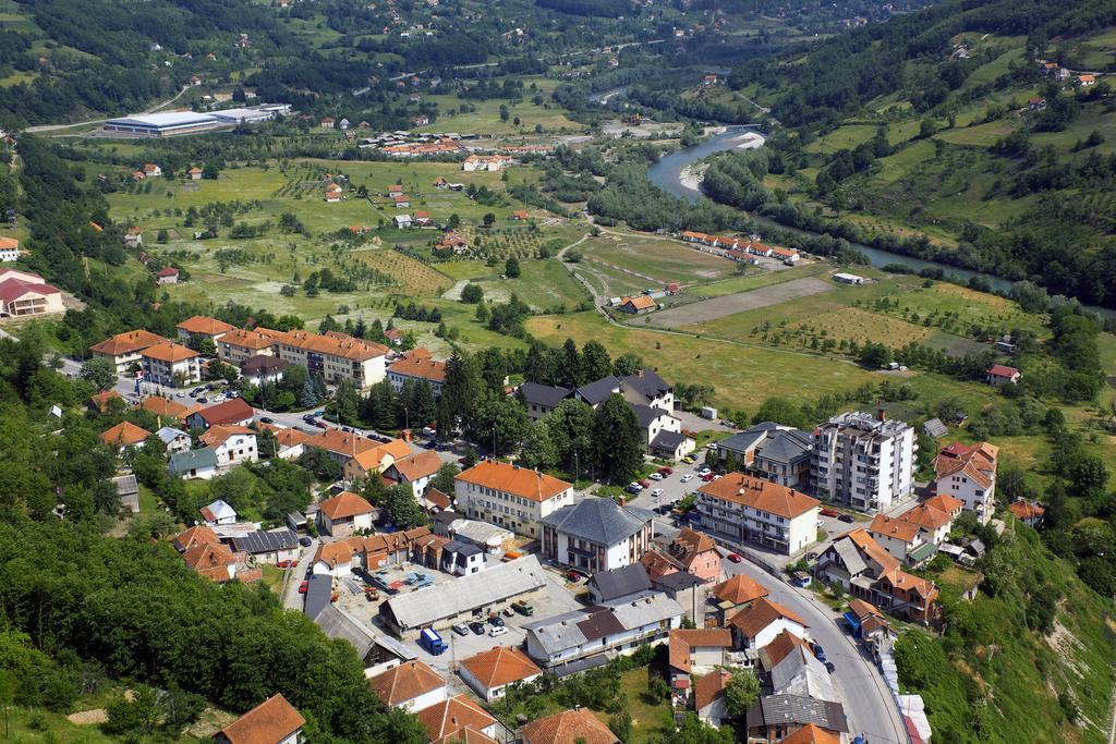 Hotel Komovi Andrijevica Bagian luar foto