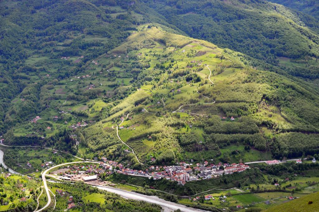 Hotel Komovi Andrijevica Bagian luar foto