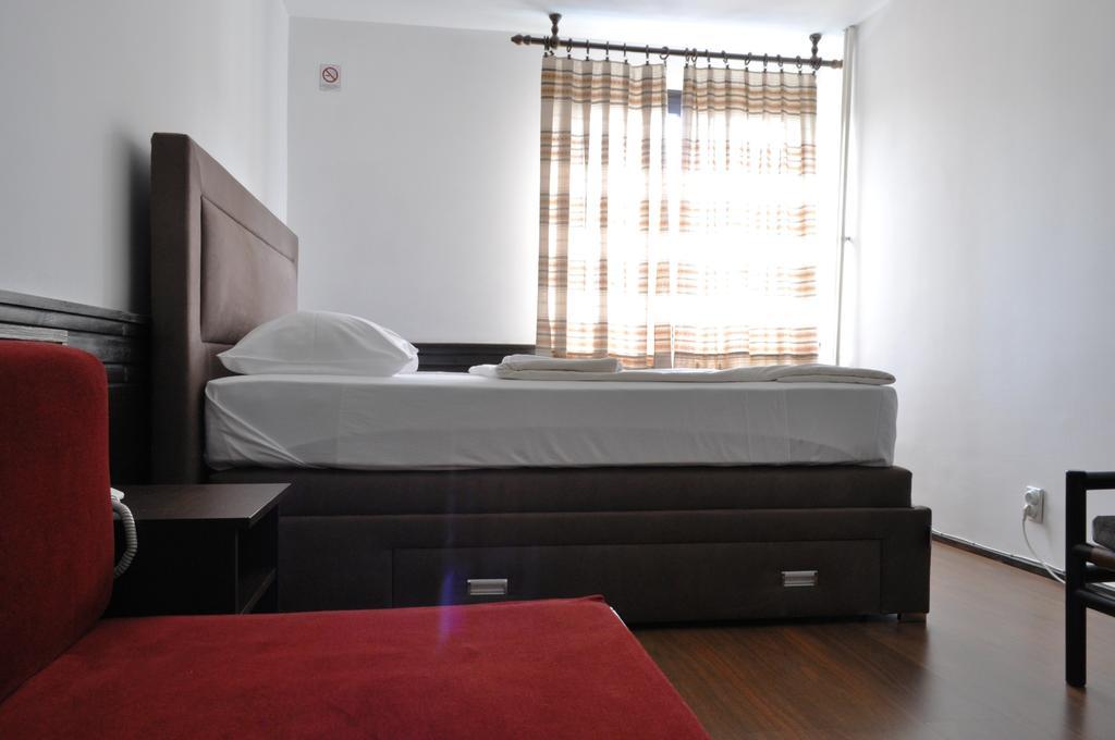 Hotel Komovi Andrijevica Bagian luar foto