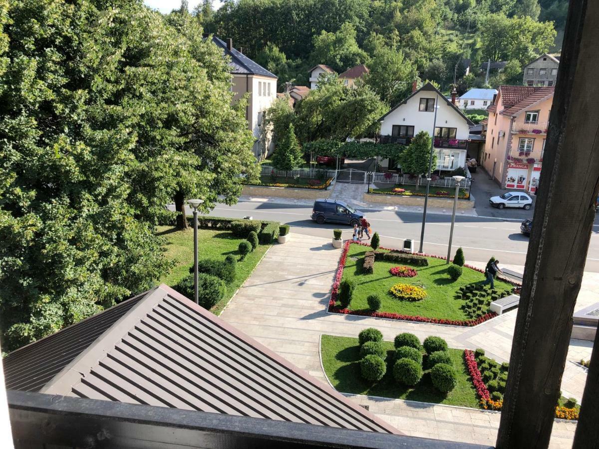 Hotel Komovi Andrijevica Bagian luar foto